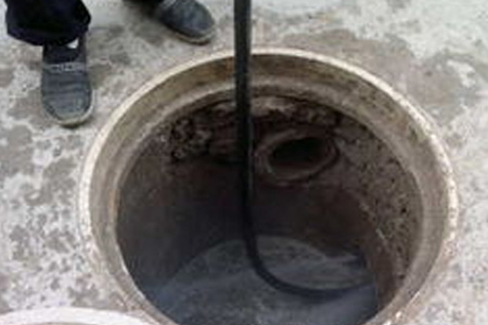 水管修理服务,临渭丰原马桶抽水箱漏水,马桶突然堵了怎么办